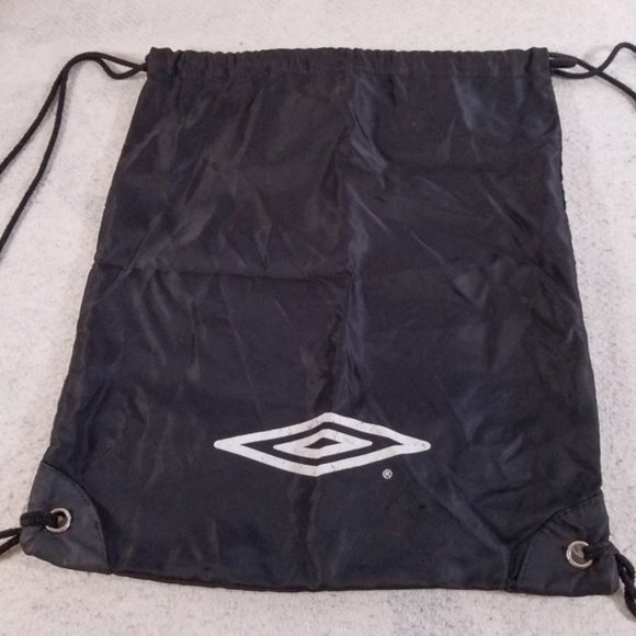 Umbro Other - Umbro Basic Black Drawstring Shoe Bag Backpack